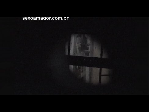 ❤️ Szőke lányt titokban videóra vette a környékbeli kukkoló, aki üreges téglák mögé rejtőzött Porno vk at hu.hochu-sex-tomsk.ru ️❤