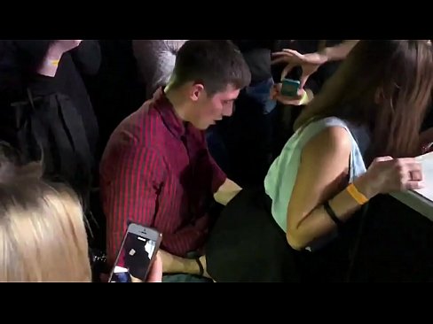 ❤️ Igazi szex egy orosz éjszakai klubban. 18 éves orosz lány anális és vagina baszott éjszakai klubban Porno vk at hu.hochu-sex-tomsk.ru ️❤